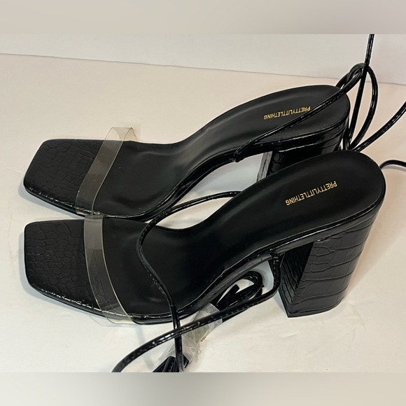 Pretty Little Thing Black Wide Fit Block Heel Ankle Tie Strappy Sandals NWOT - Picture 6 of 16